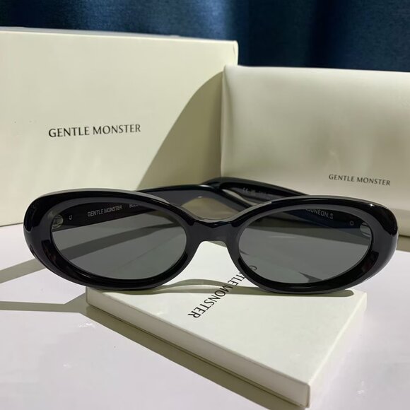 GENTLE MONSTER Accessories - Nearly New Gentle Monster BANDONEON.S Sunglasses Black Acetate